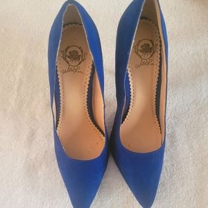 Wild Rose Heels Size 7.5